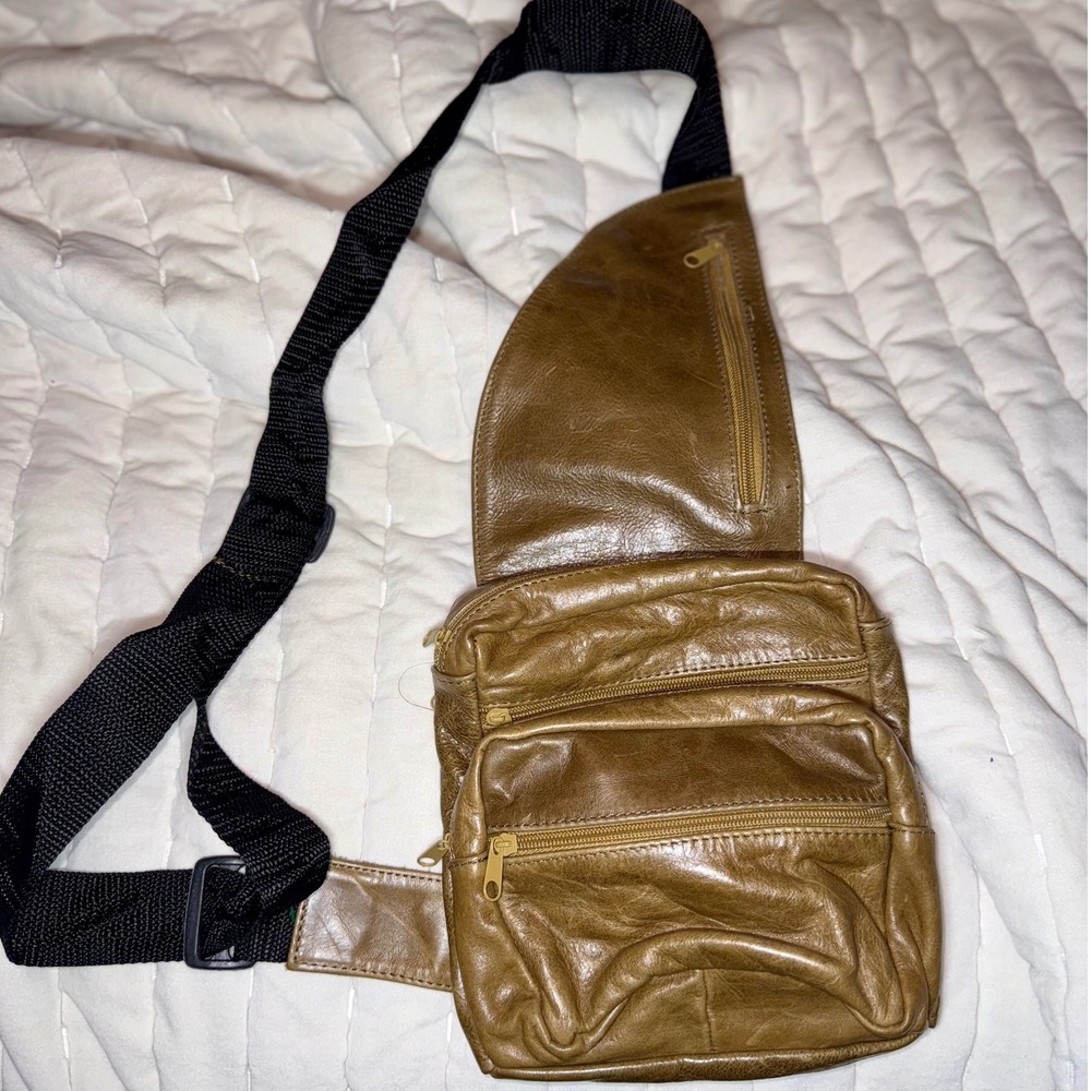 Leather Sling‎ Bag Crossbody Travel Shoulder Bag 6 Multi Pocket Brown
